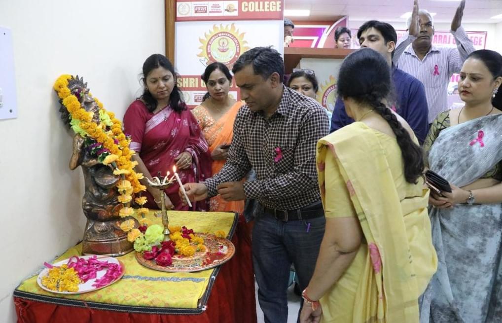 Shri Girraj Maharaj College Mathura Health Check Up photo 10